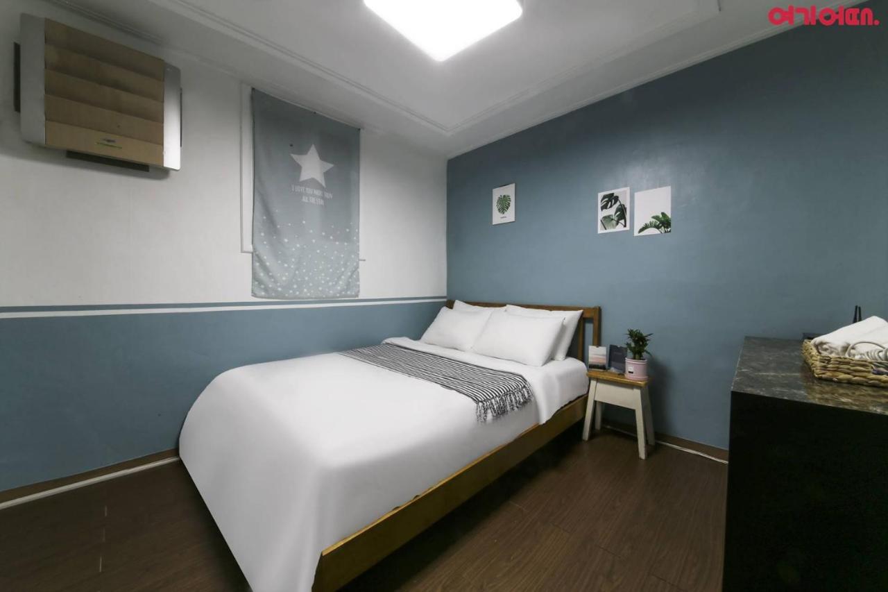 Sinchon Sisters Hostel Seoul Exterior foto