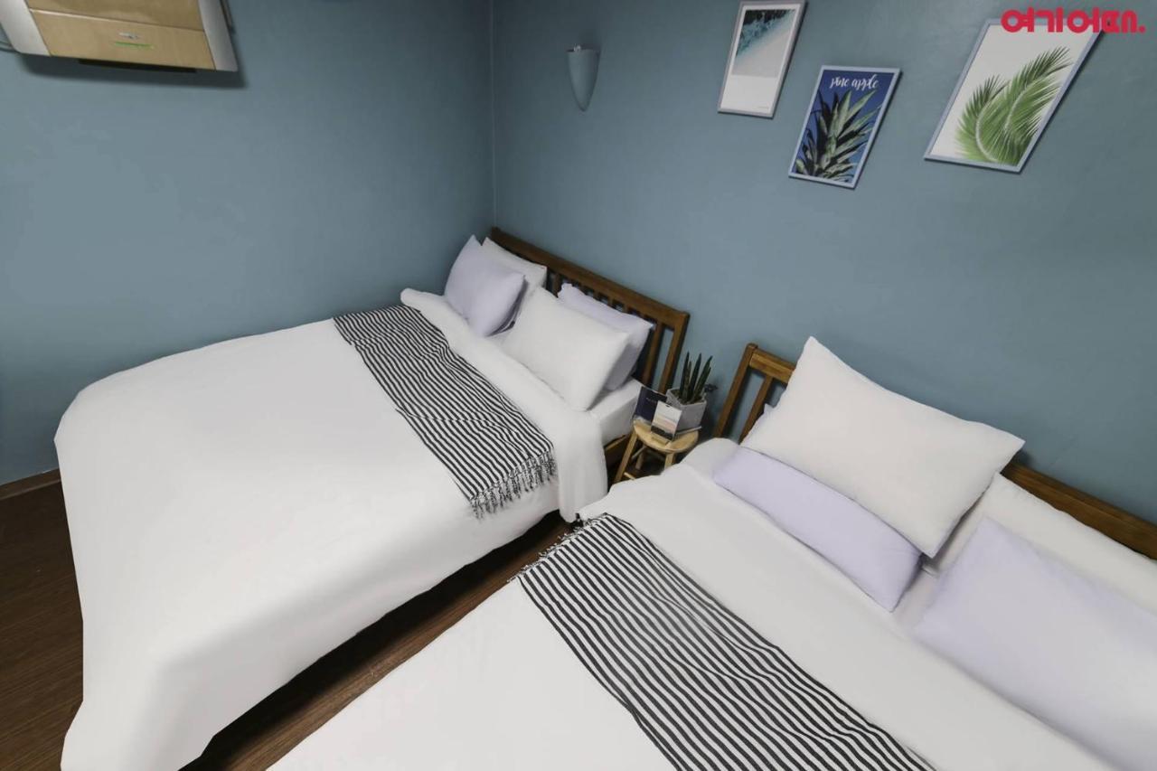 Sinchon Sisters Hostel Seoul Exterior foto